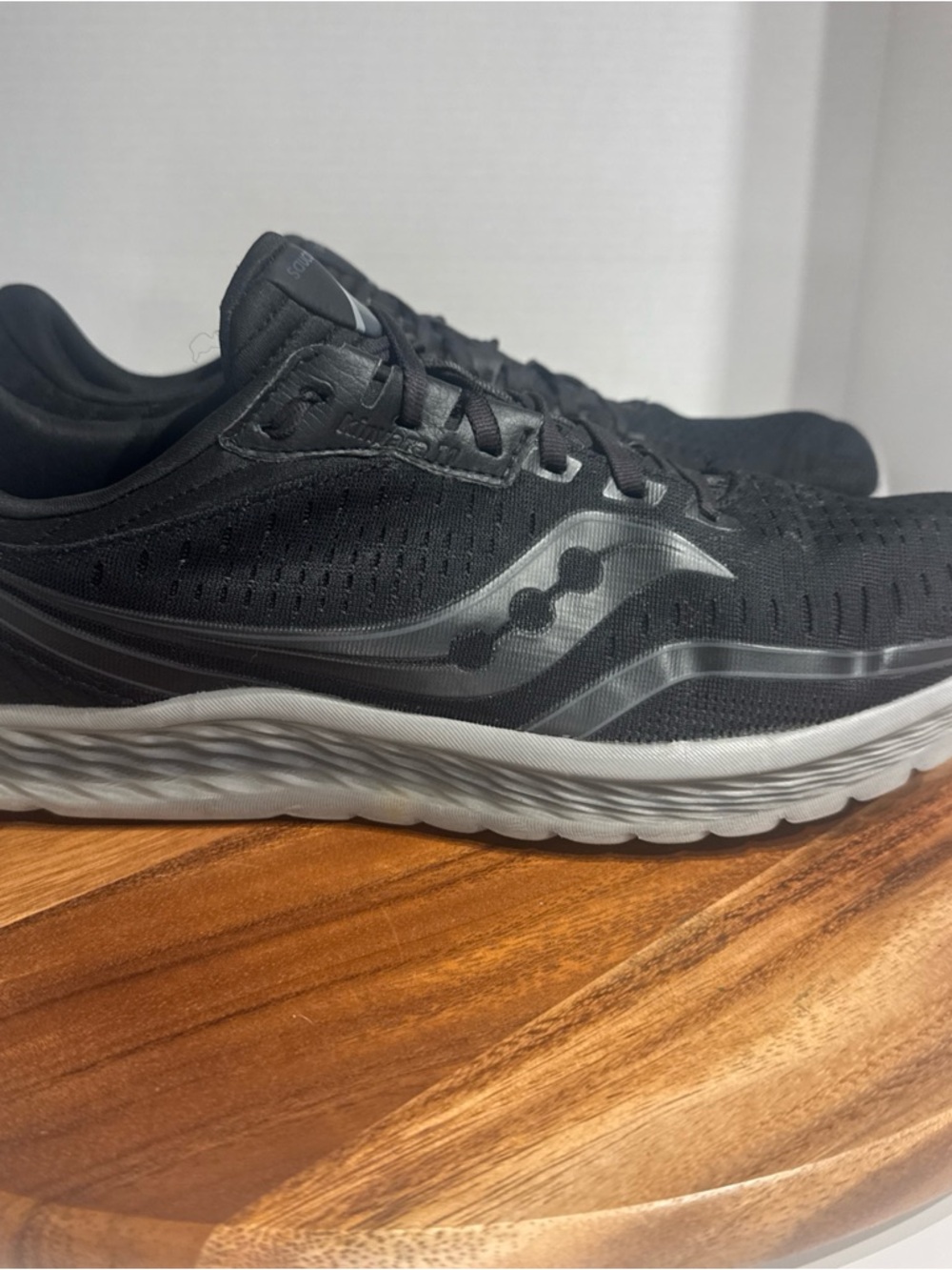 Men's Saucony Kinvara 11, Blackout Size 12.5